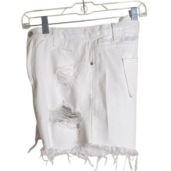 White Distressed High-Rise Denim Shorts L Frayed Hem Casual Cotton Summerwear - Picture 4 of 5